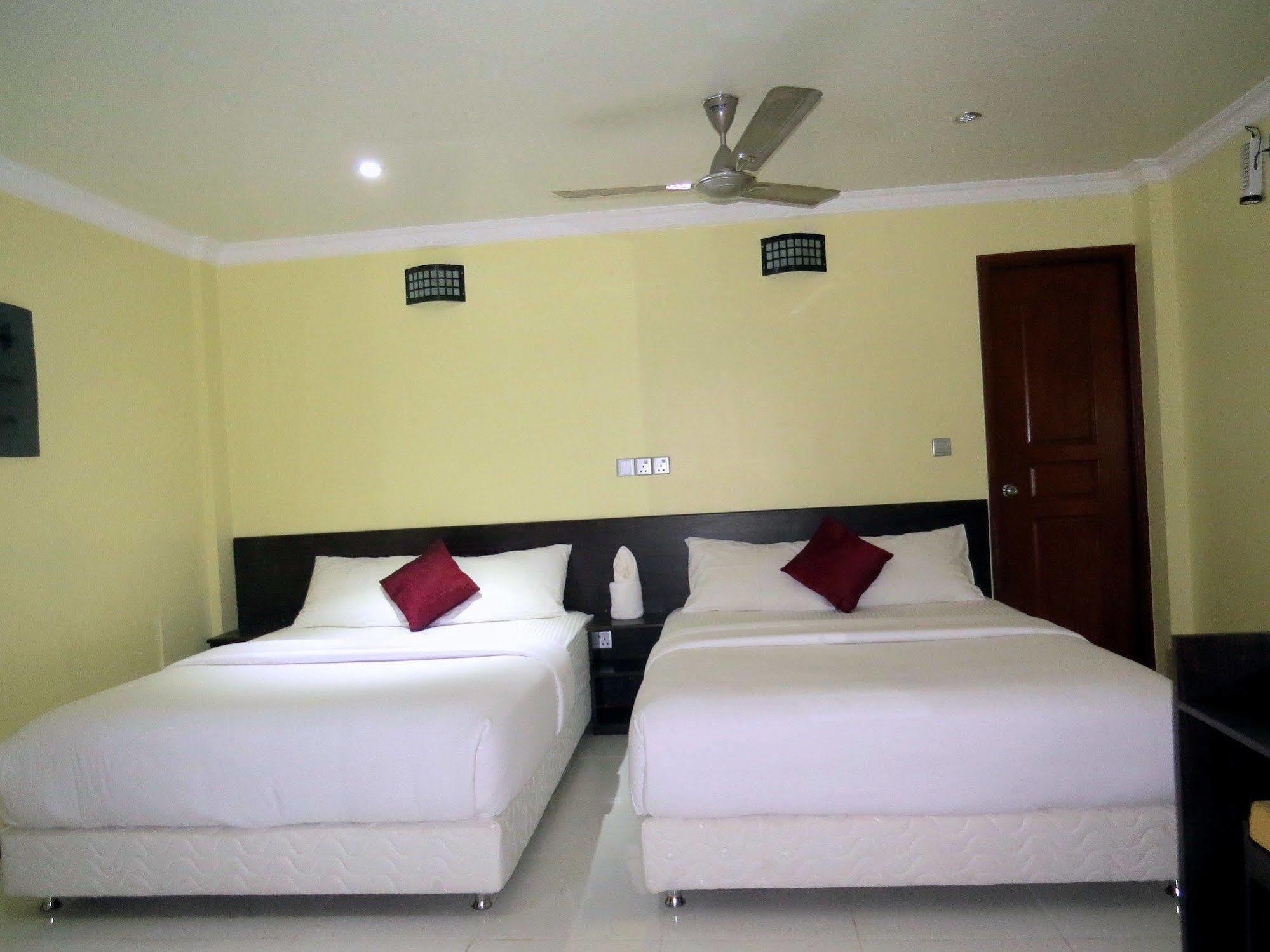 Coral Queen Inn Hulhumalé Exterior foto